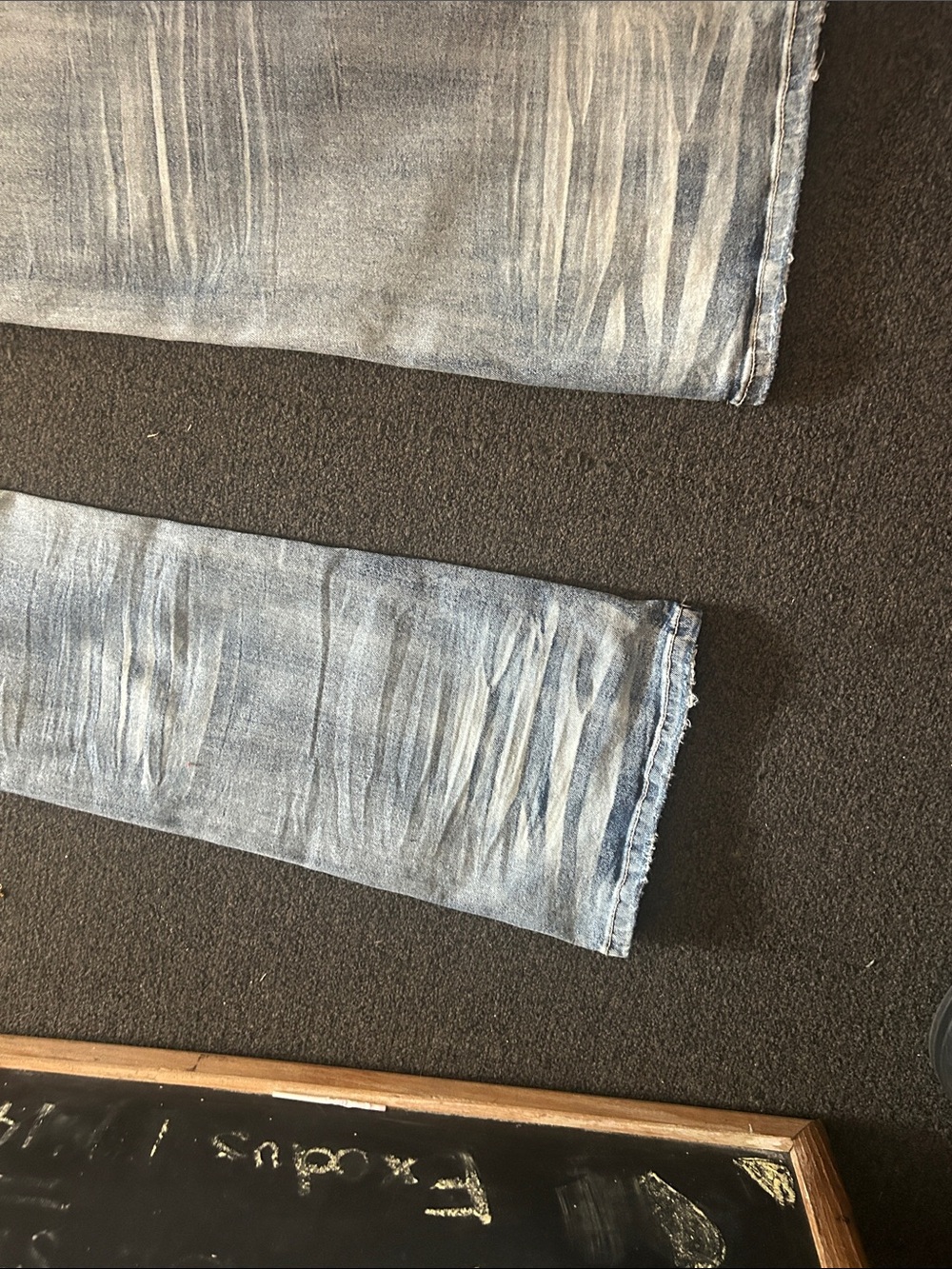 Men 36/36 Light Blue Distressed Flare Jeans 070726 - Picture 7 of 7